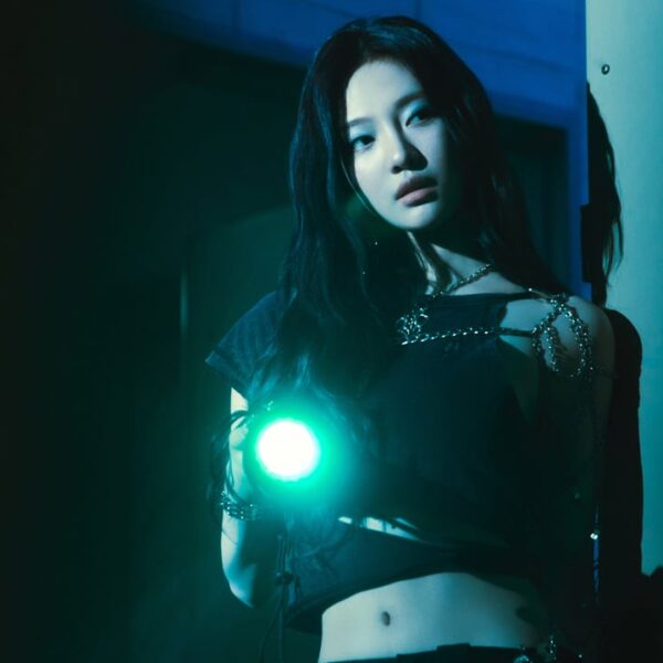 240522 aespa - The 1st Album: Armageddon (Find The Authentic Teaser Images #3 - NingNing & Winter)