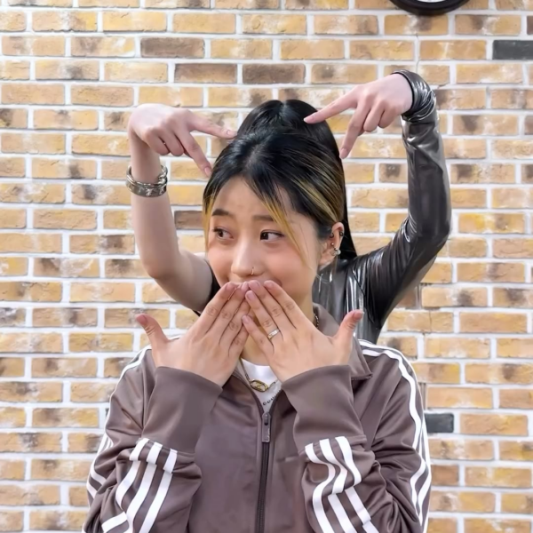 240523 yeojin1009 Instagram Reels Update with Karina - Supernova With @katarinabluu 💙