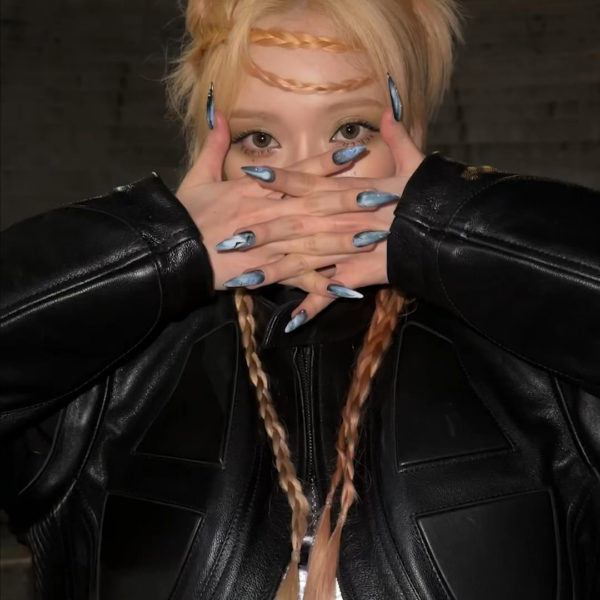 240528 aespa TikTok Update with Winter - Aw wayo wayo wayo 🐾