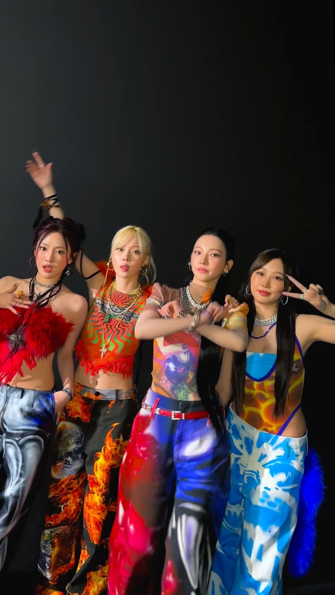 240513 aespa TikTok Update - 👽: Where did we come from oh aya 〰️🛰️ #aespaSupernova