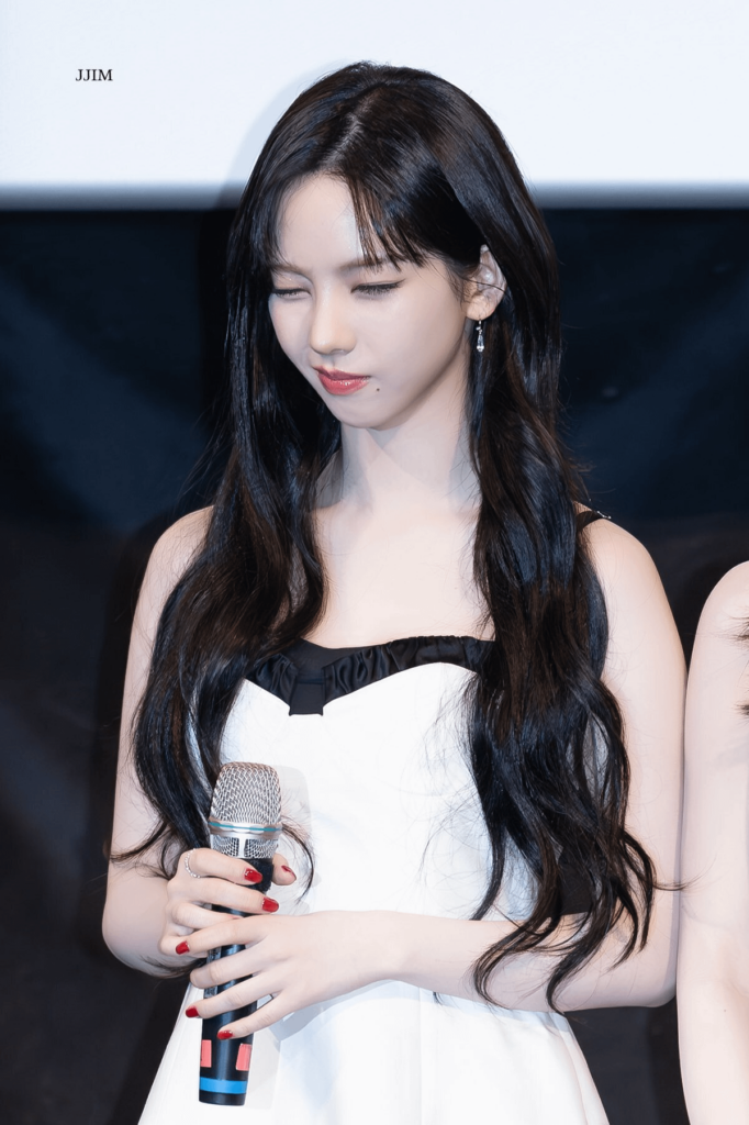 240413 Karina