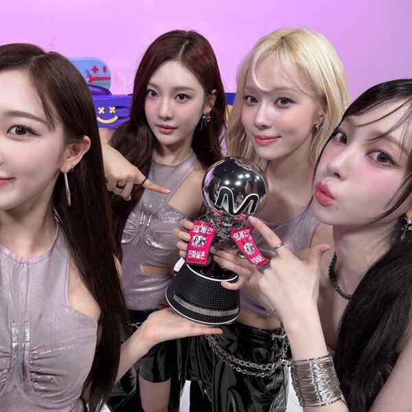 240524 aespa Twitter Update - (((M COUNTDOWN 1st place aespa))) We came from Kwangya~👽