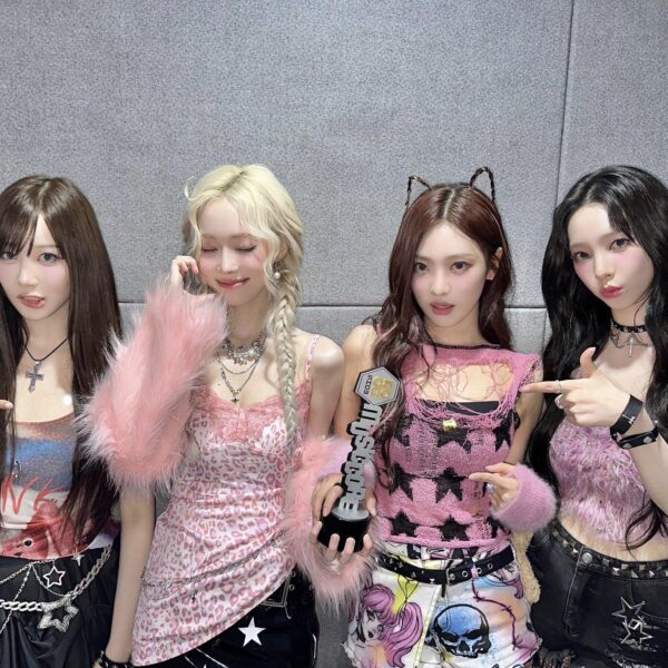 240525 aespa Twitter Update - Thanks to our MY's 👽 We won first place at <Show! Music Core> ✨