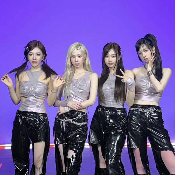 240523 aespa Twitter Update - We won first place thanks to MY! Thank you so much 🩷🩶 We'll do our best for the rest of our promotions!