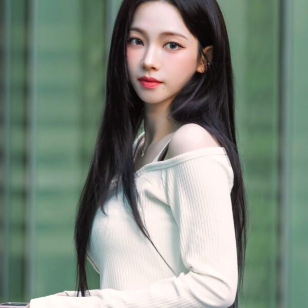 240608 Karina