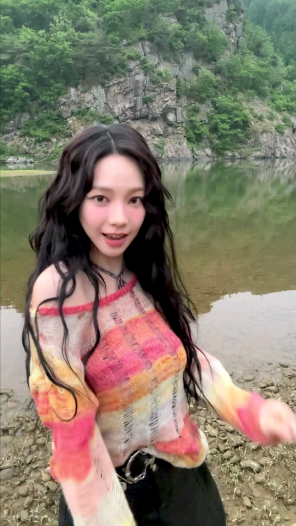 240625 Karina