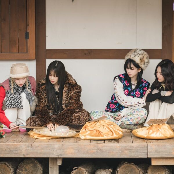 240619 aespa Twitter Update - aesparty EP.02 What gift will you receive at the prize banquet?!🎁 See you on Friday, June 21st at 8PM KST