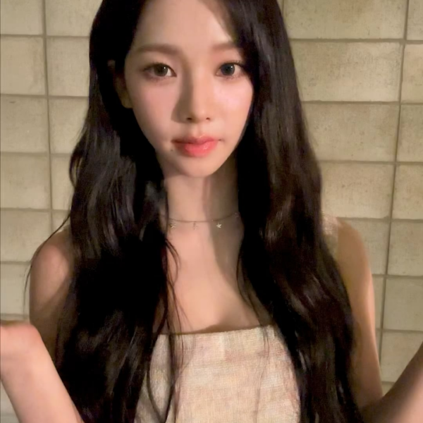240622 aespa TikTok Update with Karina - You just live your life💙