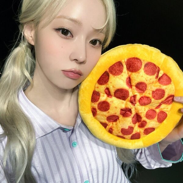 240610 aespa Twitter Update - Guess where I am! 🎟✨