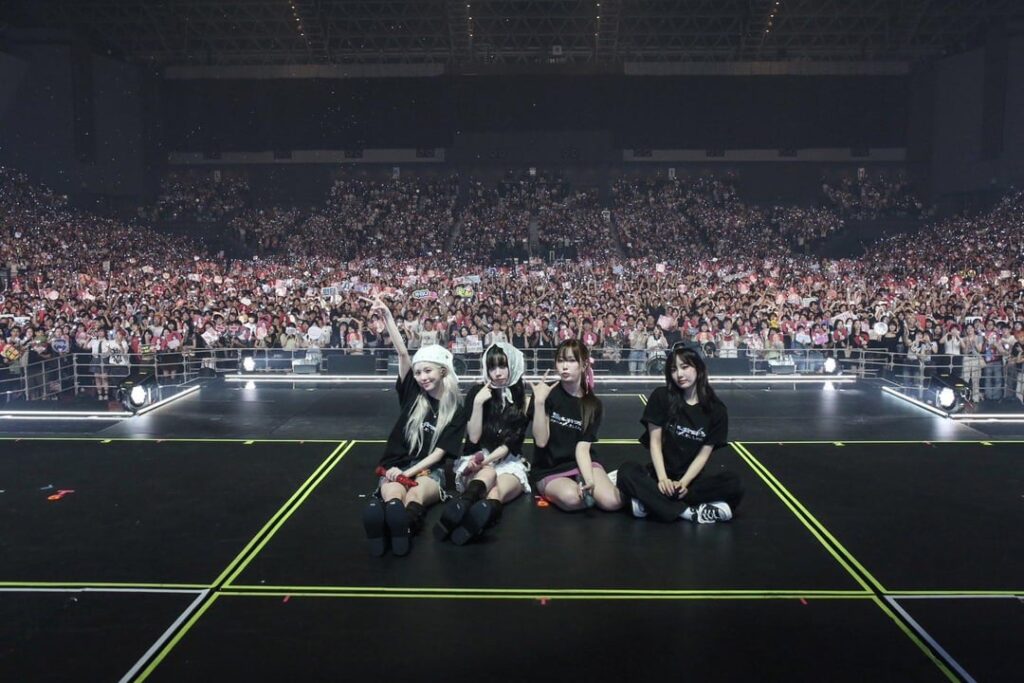 240730 aespa Japan Twitter Update - 2024 aespa LIVE TOUR - SYNK : PARALLEL LINE - in JAPAN FUKUOKA💙 I like it very much😘 (240706)