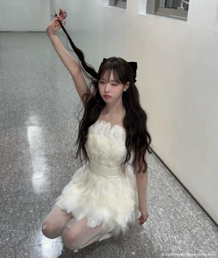 250107 aespa Japan Twitter Update with Winter - January 1st was WINTER’s birthday🎂💖 Happy Birthday WINTER⭐️