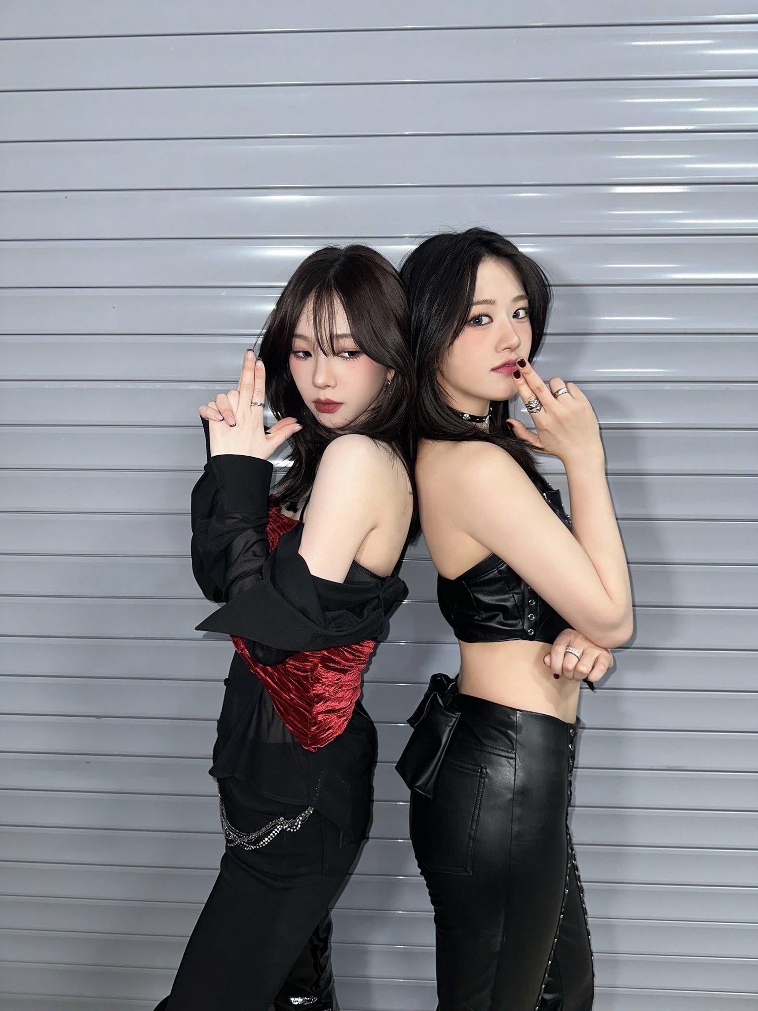 241225 IVE Twitter Update with Karina (with Yujin)