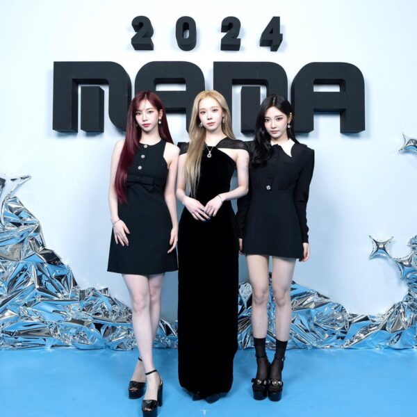 241123 MAMA AWARDS Twitter Update With aespa - 2024 MAMA AWARDS DAY 3 Osaka Shining Look Photo