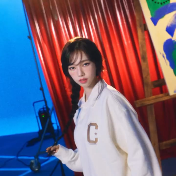 250211 Karina for Converse x Run Star Trainer