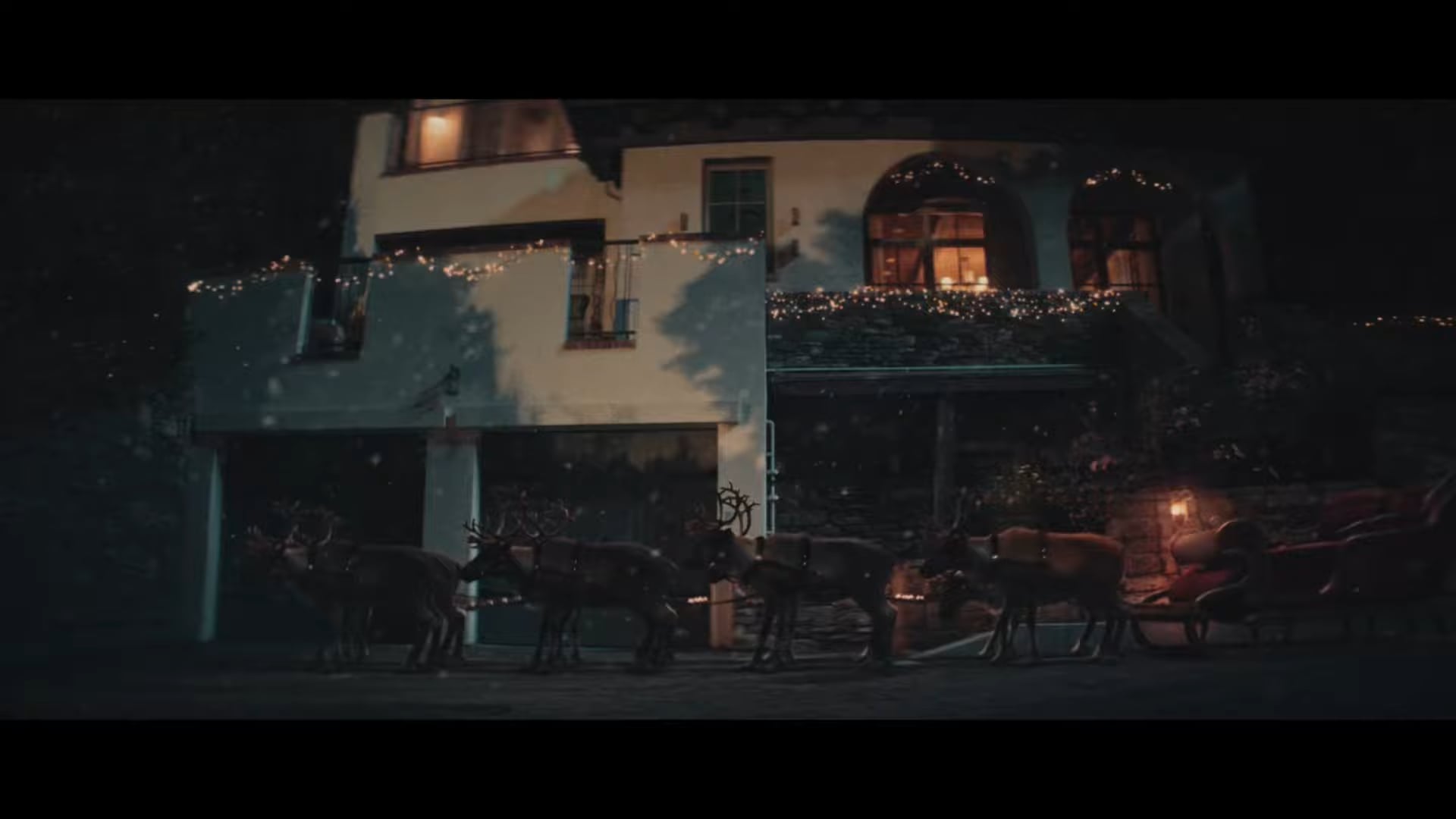 241206 Karina - Shinsegae's HELLO, NEW SANTA (Teaser #1)