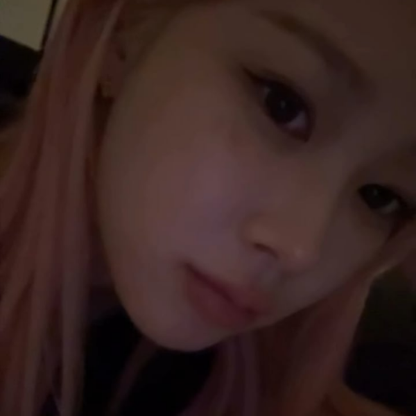 241127 aespa TikTok Update with Giselle - To you on this first snowy afternoon
I'd be happy if I could just call you