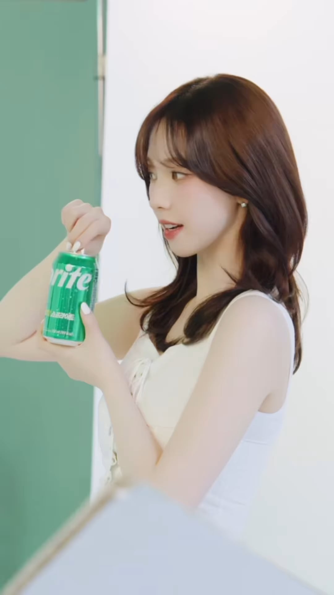 250318 eyesmag Instagram Update with Karina - A message from Sprite's new model Karina has arrived at <eyes magazine>