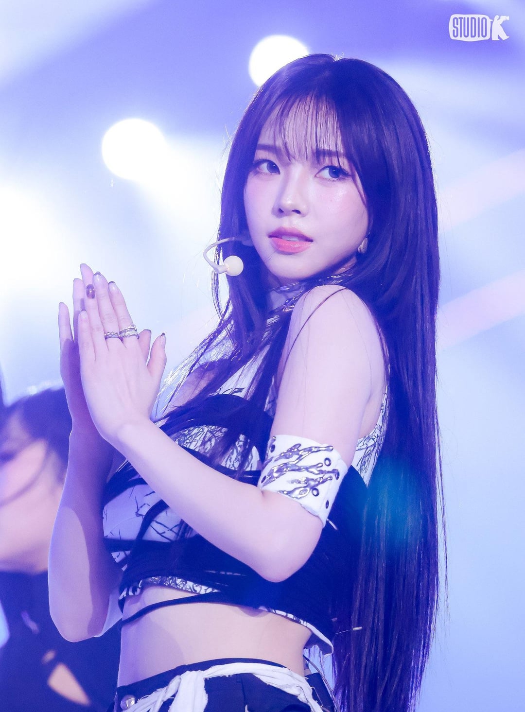 250210 aespa - Whiplash + Armageddon (241220 KBS Music Bank Global Music Festival Behind Pics)