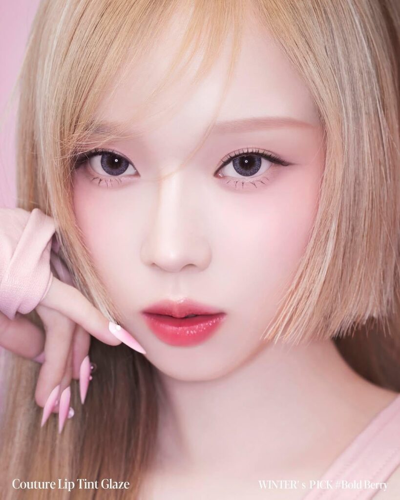 250122 Winter for espoir x Couture Lip Tint Glaze: Bold Berry
