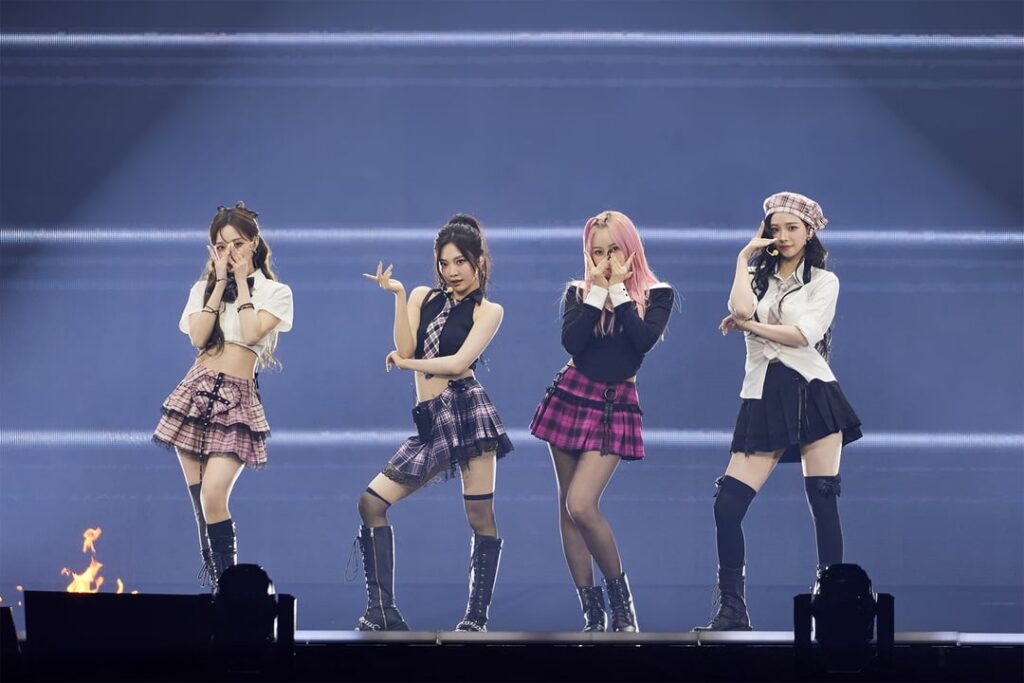 250111 aespa - Rum Pum Pum Pum (Orig. f(x)) (2025 SMTOWN LIVE in SEOUL DAY 1 Stage Pics)