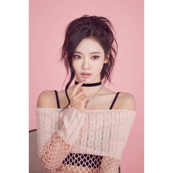 250222 aespa - 2025 SMTOWN : THE CULTURE, THE FUTURE (Jacket Behind the Scenes Pics - Ningning & Winter)