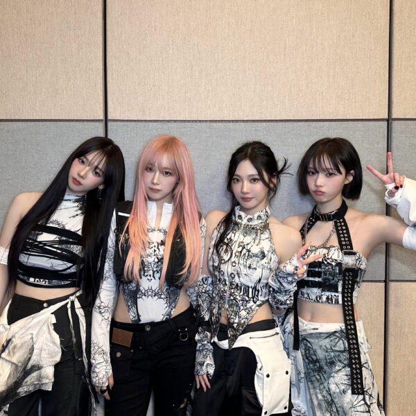 241221 aespa Twitter Update - aespa at SONG FESTIVAL GLOBALFESTIVAL 🖤