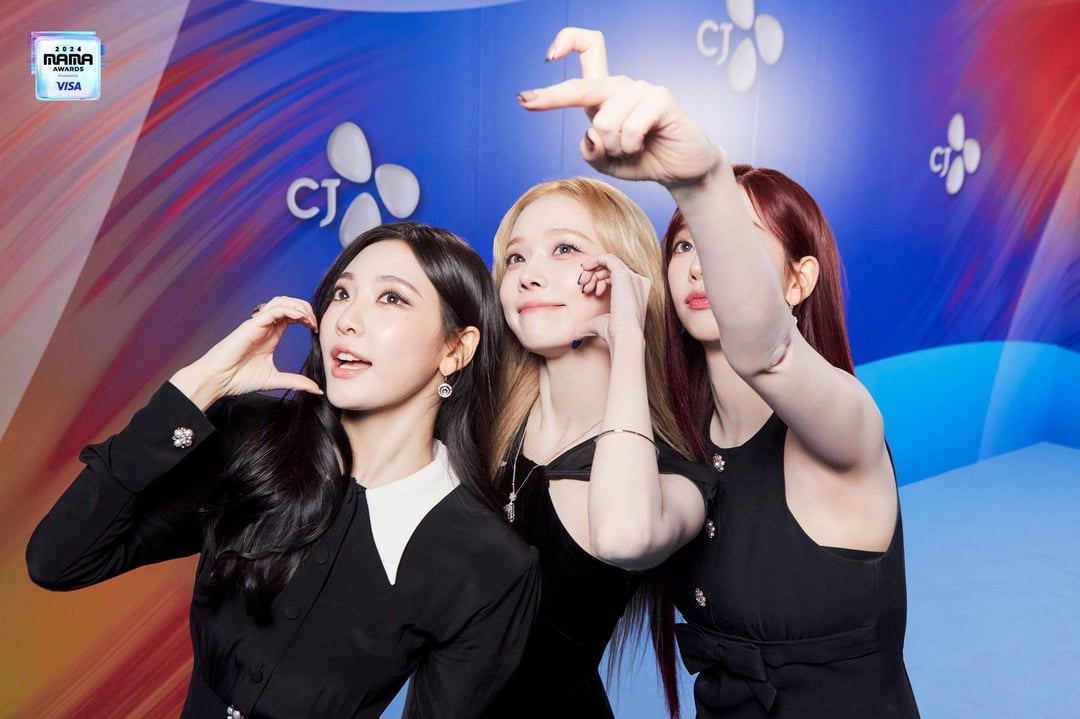241219 MAMA AWARDS Twitter Updates With aespa - 2024 MAMA AWARDS Special Behind Cuts