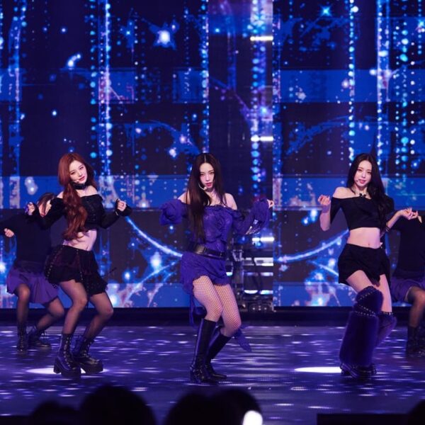 250129 Karina x NMIXX Sullyoon x ITZY Yuna - Pocket Locket (Orig. Alaina Castillo) (2024 MBC Gayo Daejejeon Stage Pics)