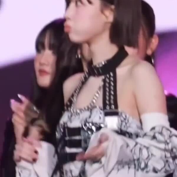 Winter & Miyeon ft. Minnie