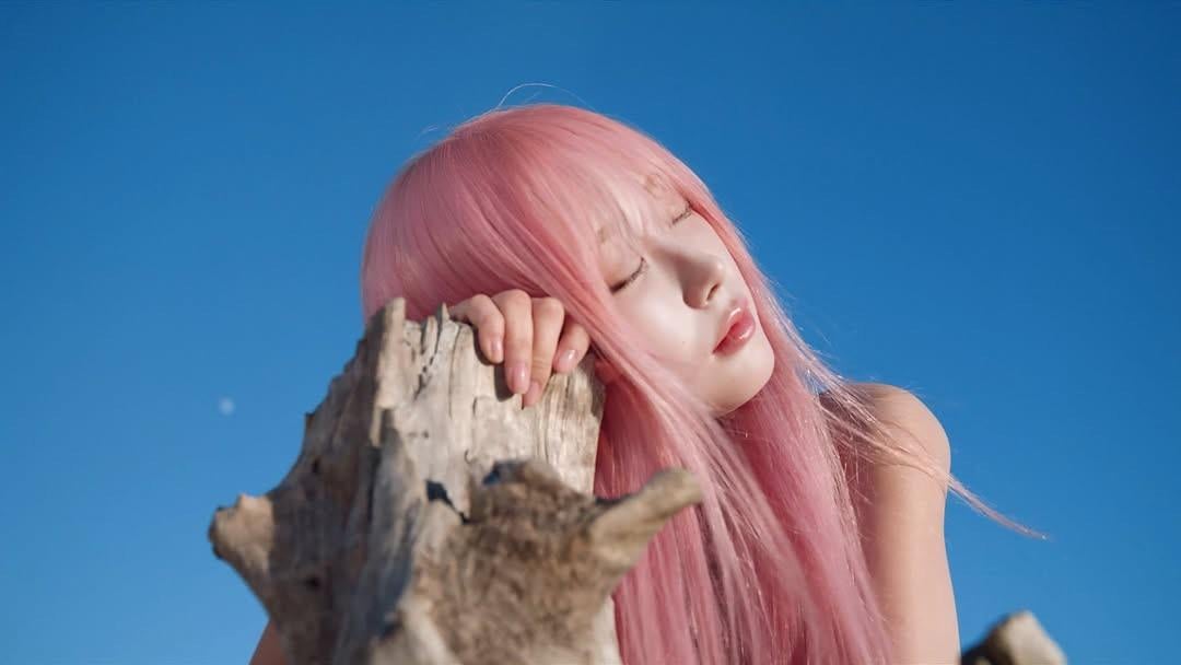 250412 DoP Matt Jones Instagram Update with Giselle