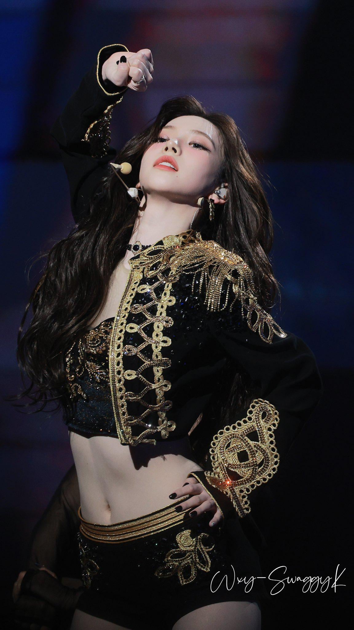250316 Karina