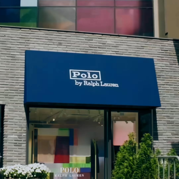 250402 Ralph Lauren TikTok Update with Winter - A look inside the new #PoloRalphLauren Sounds Hannam store featuring WINTER. The musical artist explores the first-of-its-kind Polo women’s concept store in Seoul, South Korea.