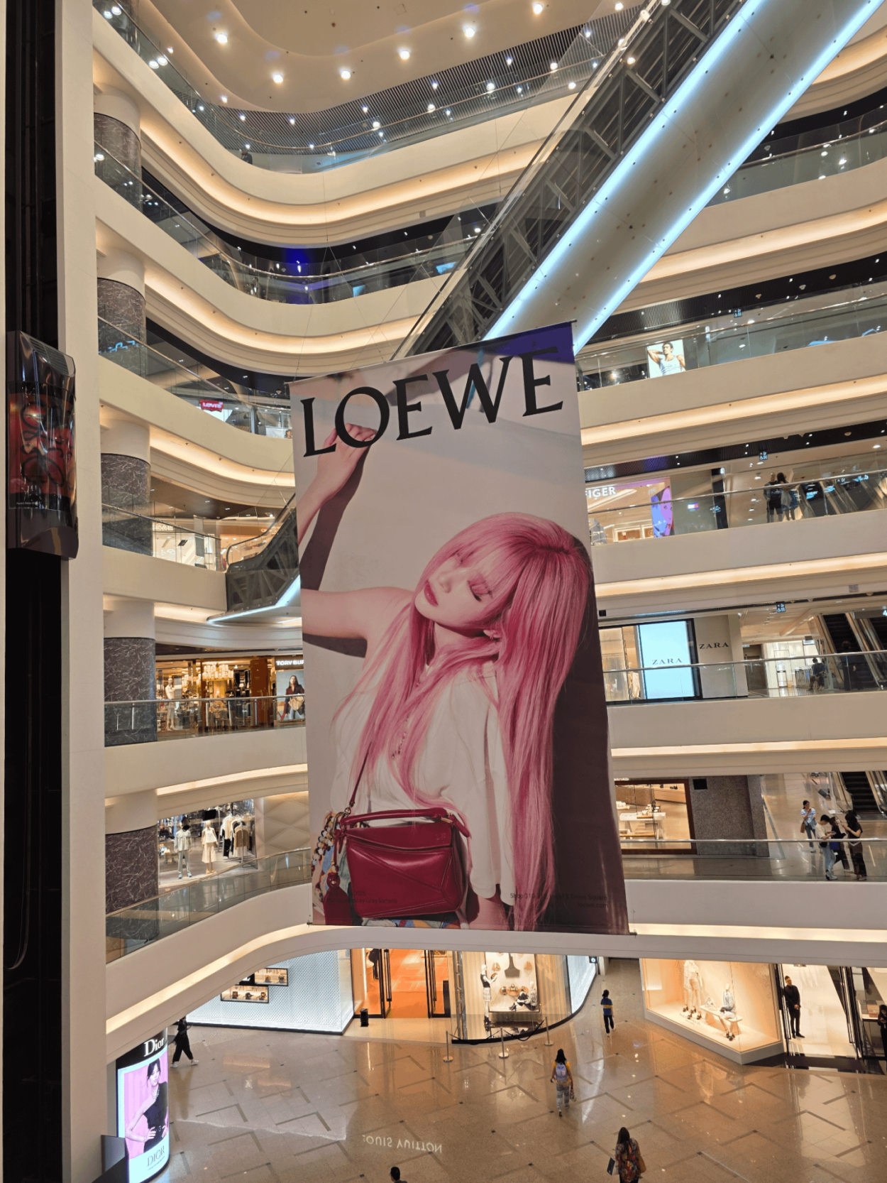 aespa Giselle Loewe spotting in HK Times Square