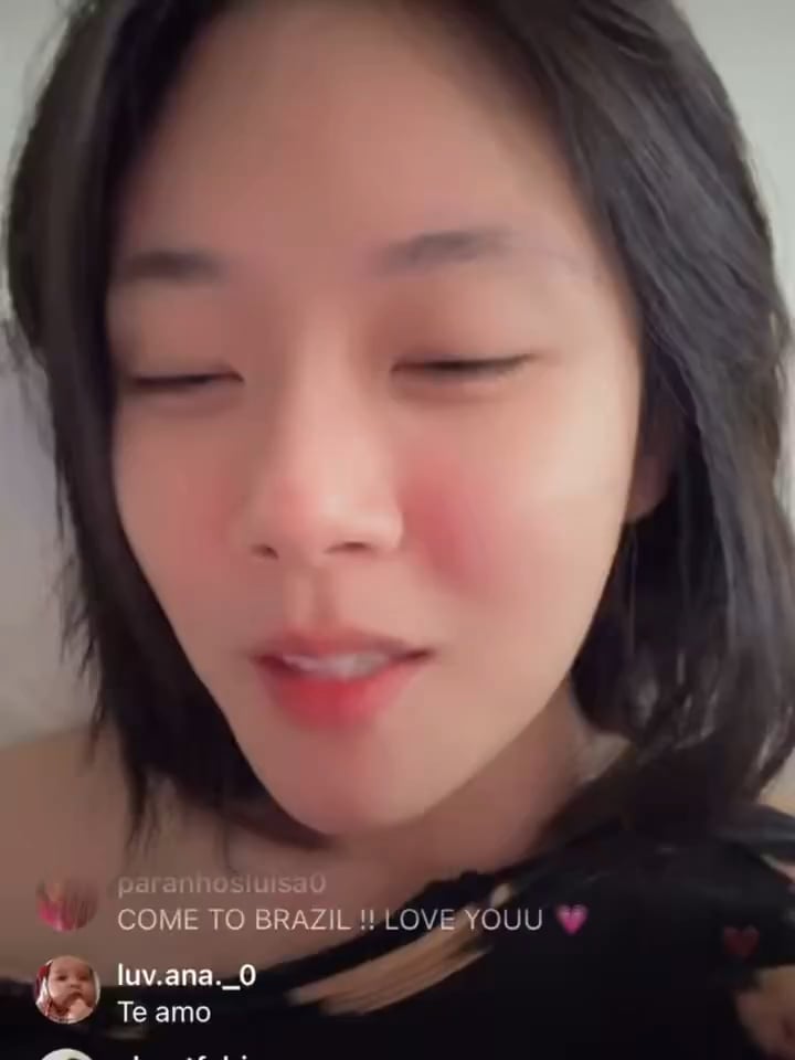 250515 BIBI teases a potential collaboration with Giselle via her Instagram Live