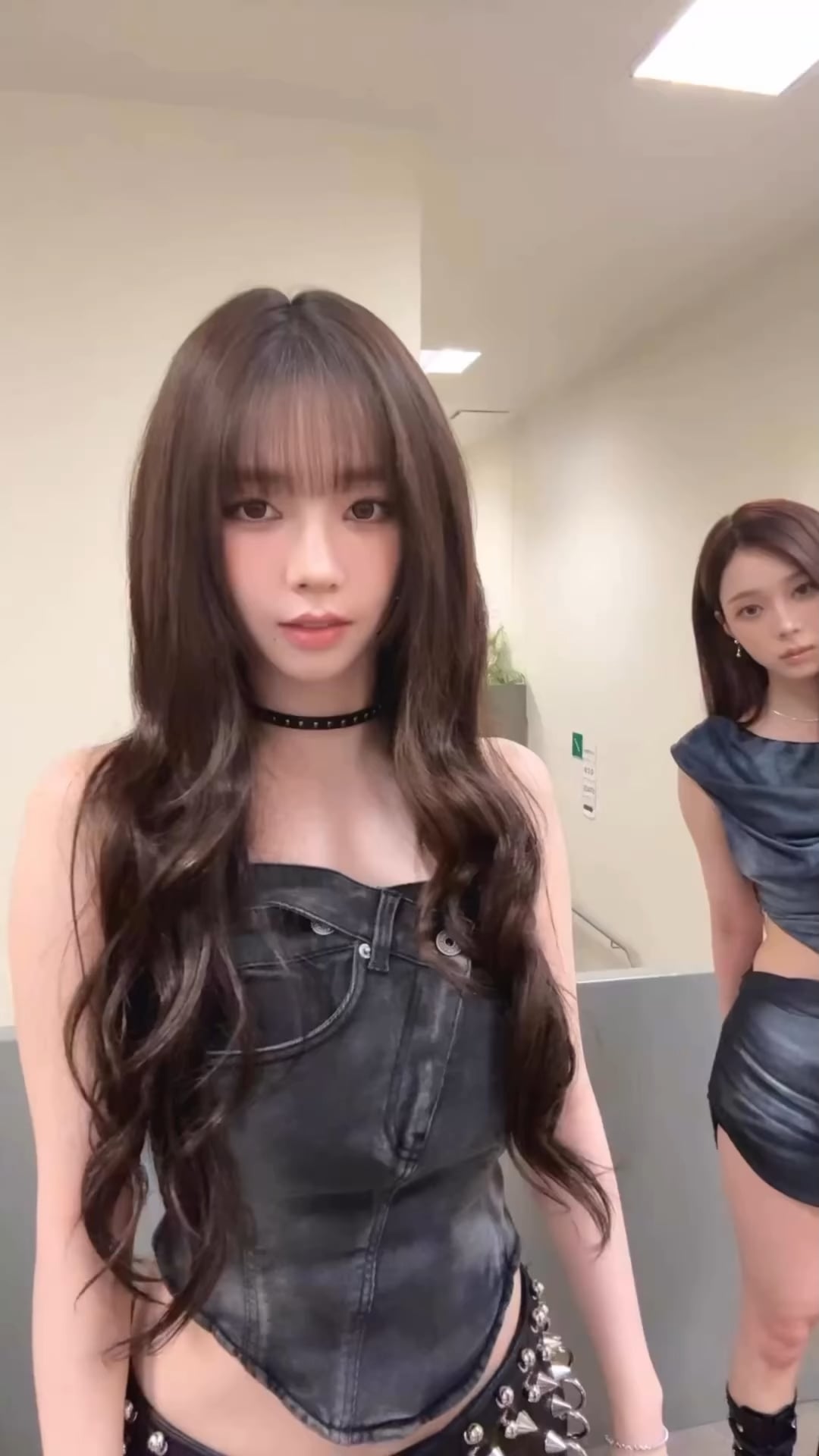 250510 aespa TikTok Update with Karina, Giselle & Winter - nanigasuki