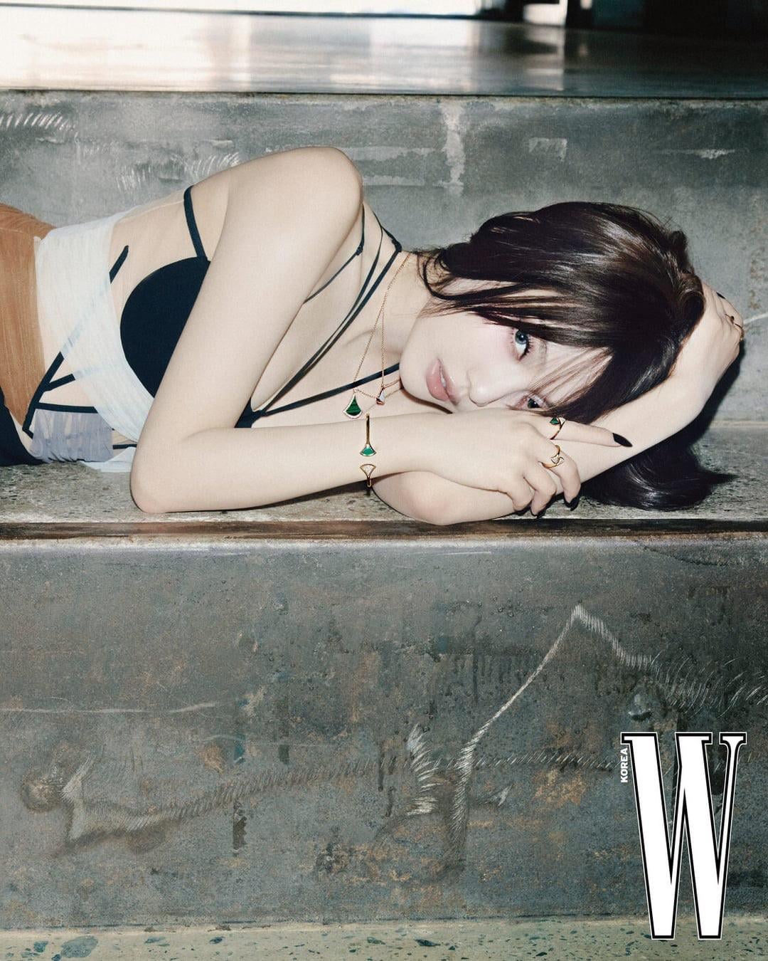 250421 Ningning for W Korea x BVLGARI (May 2025 Issue Pictorial)