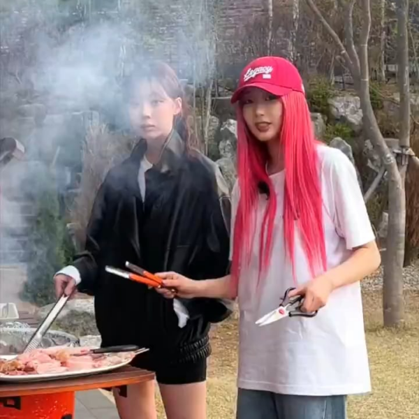 250710 aespa TikTok Update with Giselle & Winter - yum(๑ᵔ⤙ᵔ๑)yum