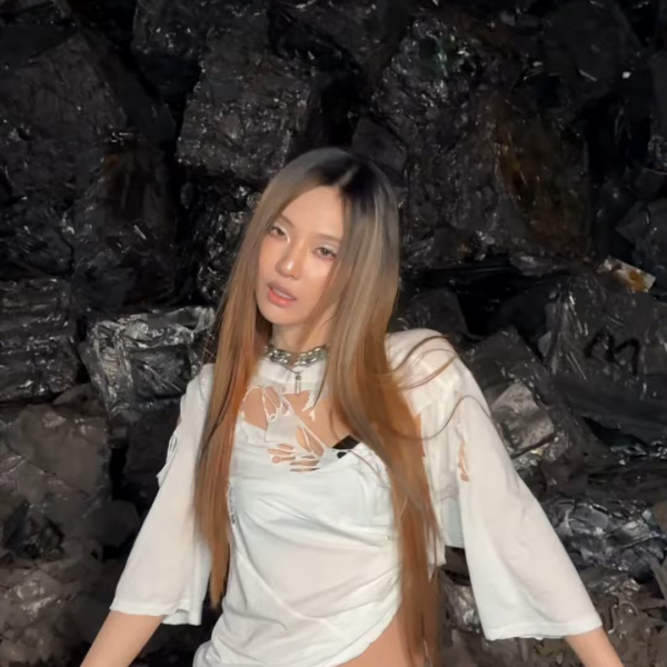 250705 aespa TikTok Update with Ningning - Dirty Work⛓️