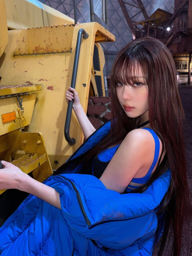 250714 aespa Twitter Update with Winter - 🕸️⋆⁺₊✧