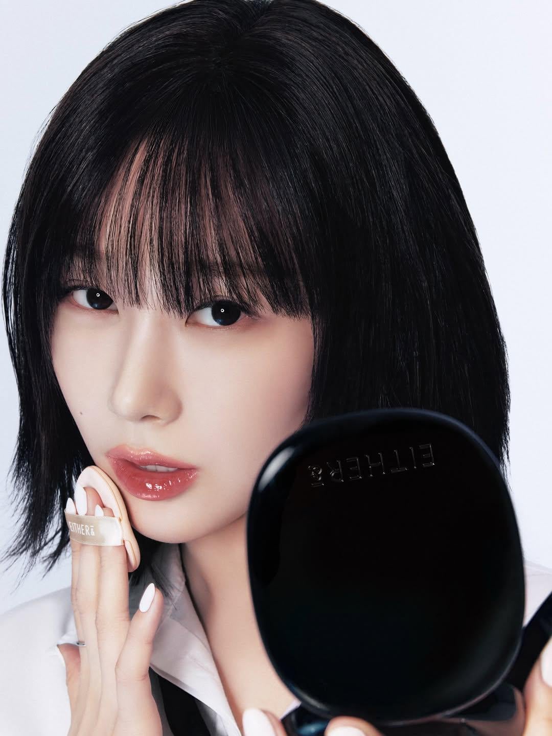 250704 Giselle for EITHER& x Blur Pixel Cushion