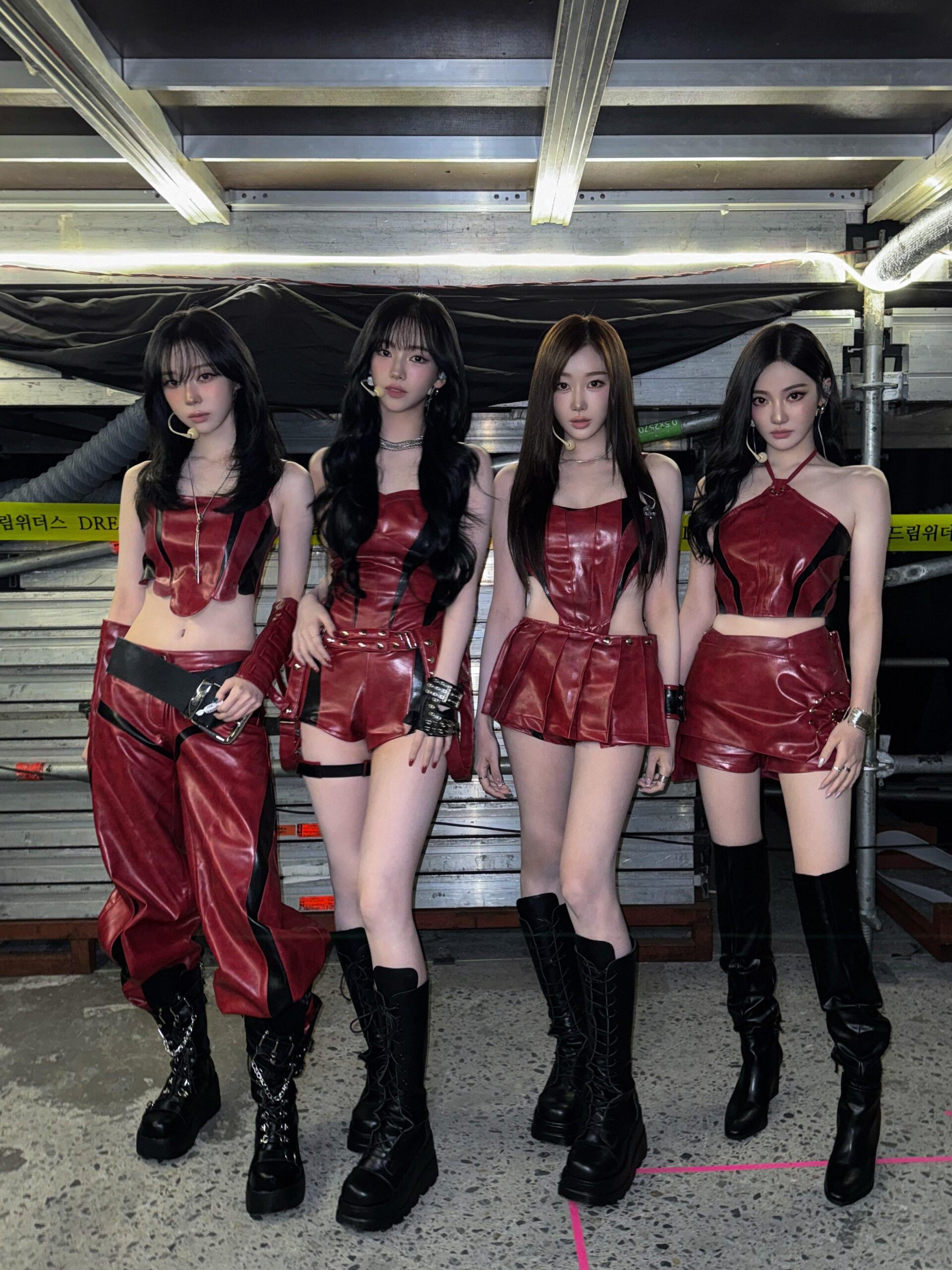 250830 aespa Twitter Update - "Maya Hee Maya Hoo thanks for coming" 🦋 "Please remember this moment forever" ⭐️