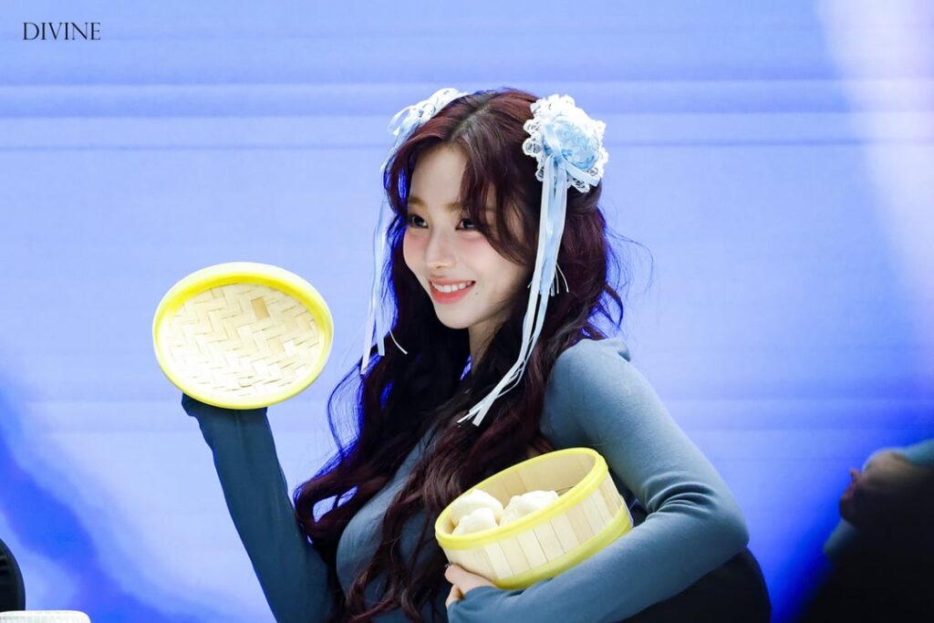 241101 Karina