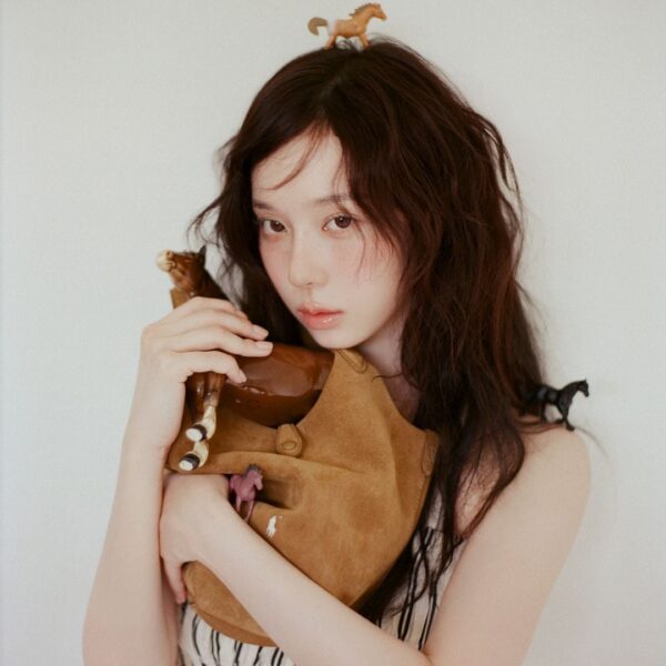 250827 Winter for ELLE KOREA (September 2025 Digital Issue + Full Interview)