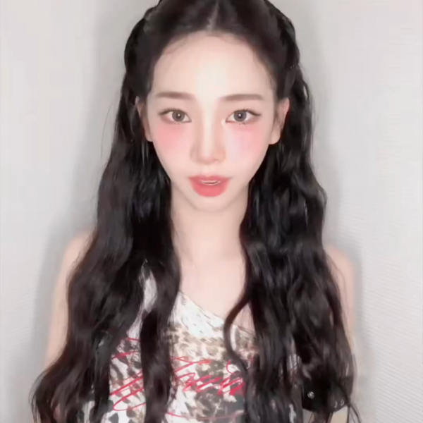 250810 aespa TikTok Update with Karina - ♡⋆𐙚｡⋆♡