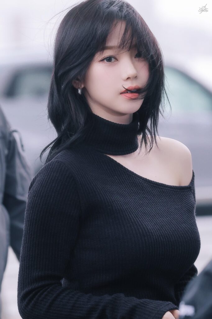 240329 Karina