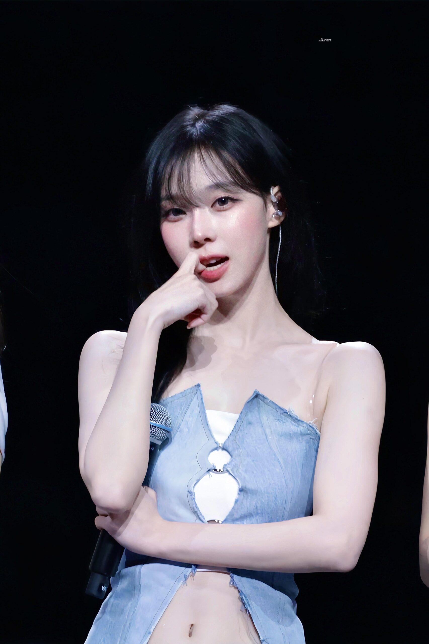 250822 Winter