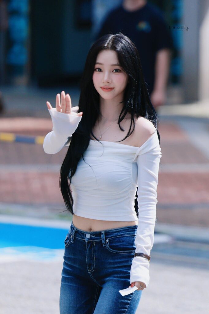 250903 Karina