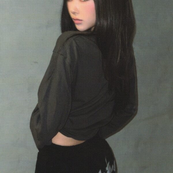 Giselle: Rich Man Photocard (Best Quality)