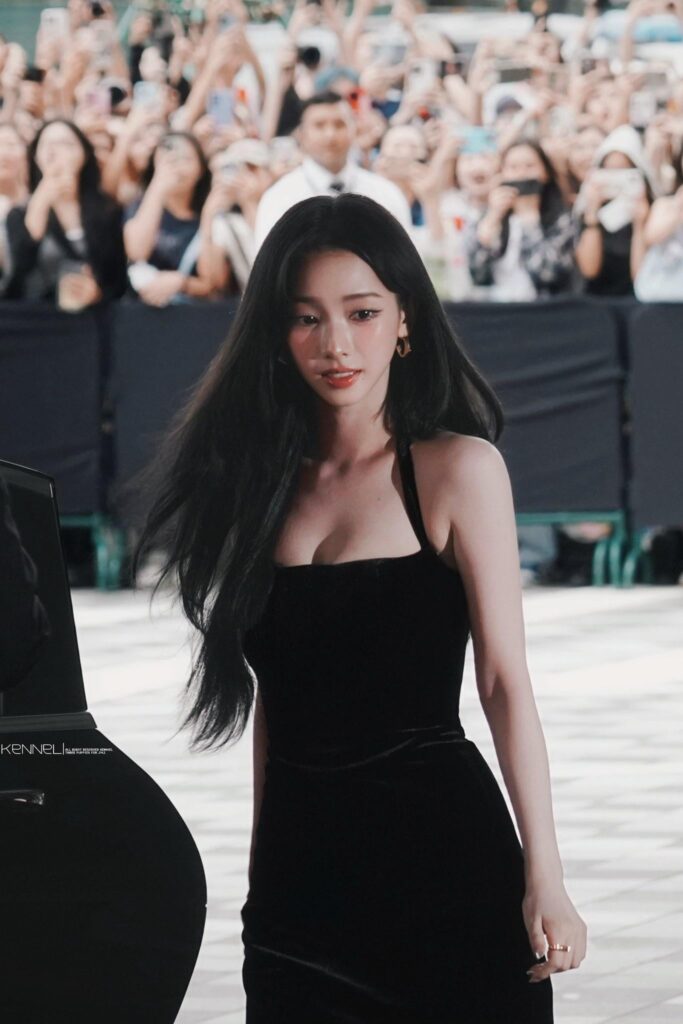 250920 Karina