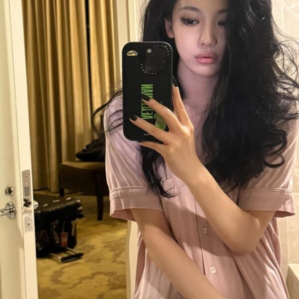 250912 Ningning Instagram Update